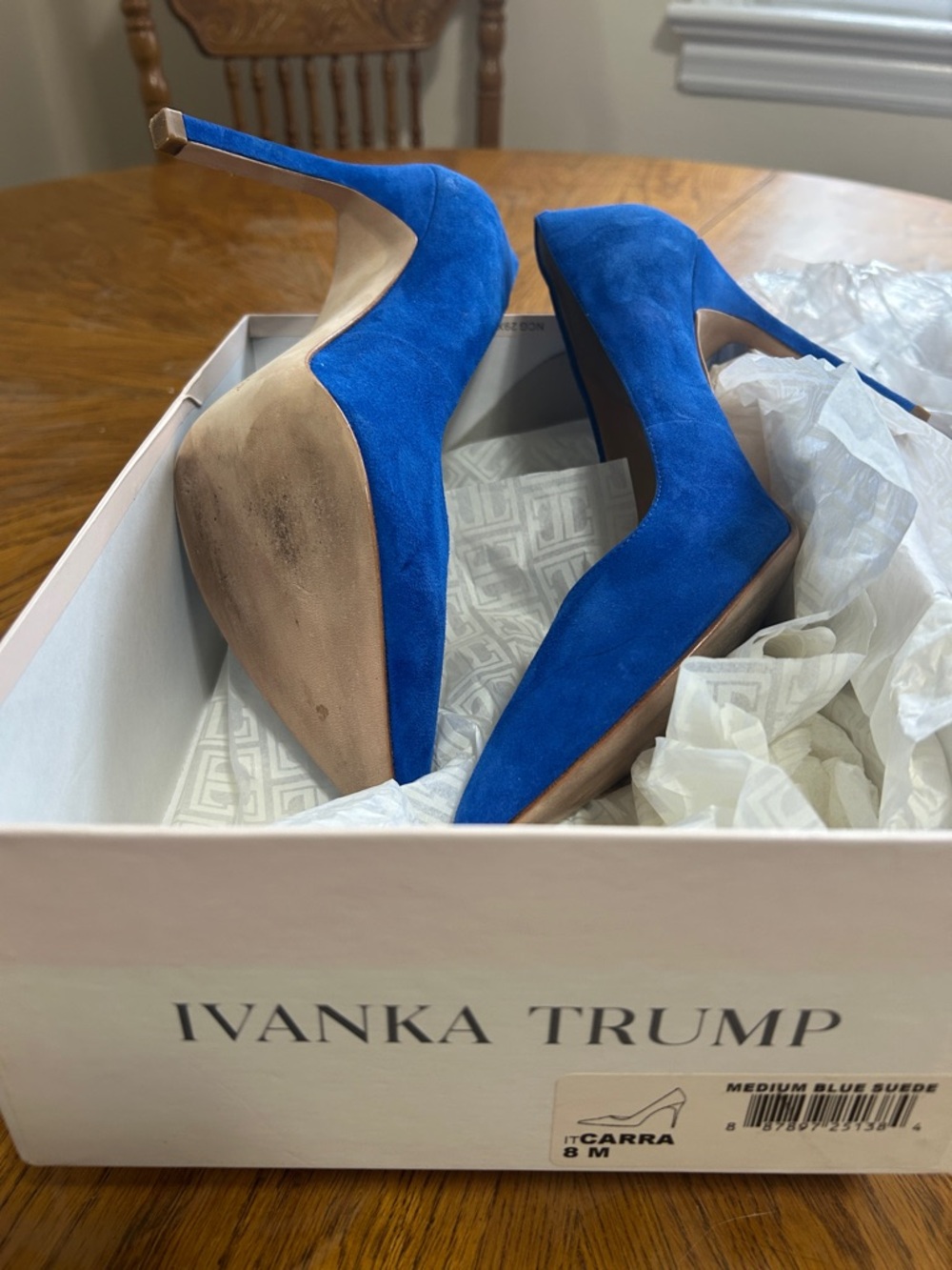 BLUE SUEDE SHOES - Picture 3 of 3